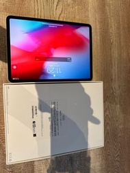 iPad Pro 11 64GB ：9成新/背面有包膜 有原廠盒和充電線