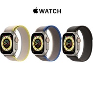 Apple Watch Ultra LTE 49mm 鈦金屬錶殼搭配越野錶環 _ 台灣公司貨 (Medium) ＋ 無線充電盤