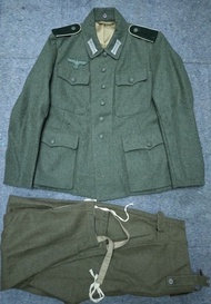 二戰德軍軍服一套(包括衫、褲&章)
