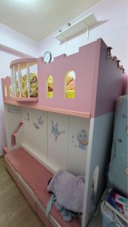 公主城堡雙層床