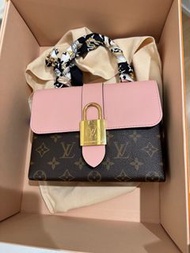 LV Locky BB 粉紅色鎖頭手袋