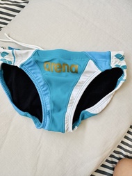 全新🇯🇵日本版 arena男裝三角競技泳褲 men brief swimwear