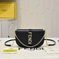 Fendi (Fendi) Shoulder Bag, Made of Genuine Cowhide, F Home Style.