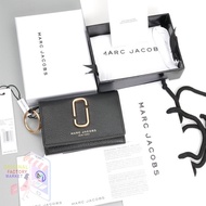Dompet MJ The Snapshot Compact Wallet Logo Badge Black ORIGINAL