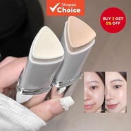 Kakashow Lazy Foundation Stick, a natural matte 2-in-1 product with a brush, offers a smooth and ble