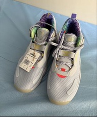 Adidas D.O.N. Issue #3 Mitchell 系列