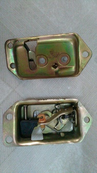 Ổ khóa ngậm cốp sau Suzuki Carry&5 ta&Damas