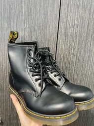 全新  有些微瑕疵  Dr.martens 1460 8孔經典馬丁靴   正品 黃鞋帶黃縫線 24.5