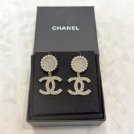 Chanel 雙c logo吊墜高貴感耳環