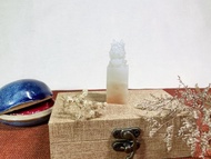 手工刻印客製單章 • 姓名方章 • 人中之龍 • 老撾石印章