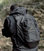 外國預訂 Arcteryx quiver crossbody pack system 機能斜跨弓箭包 斜咩袋