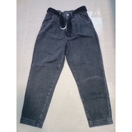H&M Jeans Code 98 Second Hand Condition: Waist 27-28 Inches Hips 41-42 Crotch Height 13 Length 37 No