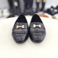 未使用Hermes/愛馬仕 黑金H扣流蘇樂福鞋 黑金配色 38碼