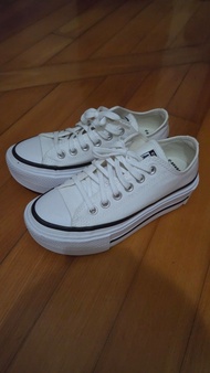 Converse platform 厚底帆布鞋
