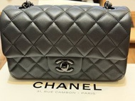 Chanel CF 20 So Black