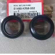 OIL SEAL SHOCK AND GREY CAP MEGA PRO NEW SUPRA/ GTR 150 CBR150R/ [51490-KRM-852]
