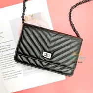 Chanel 黑色2.55 so black 山形紋WOC