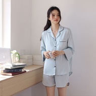 ชุดนอน Yuna pajamas - Misty blue (premium silk satin)