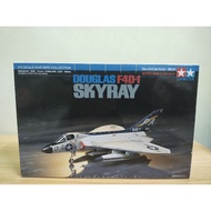 [READY STOCK]TAMIYA DOUGLAS F4D-1 SKYRAY 1/72 SCALE 60741