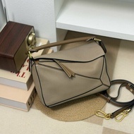 🏷Loewe 羅意威．Small Puzzle 小號 沙色