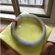 少有細圈口正圈紫帶黃飄花翡翠玉鐲（圈口51.4mm)