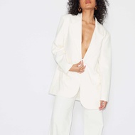 Aevelyn Jeans เสื้อเบลเซอร์รุ่น White Blazer Jacket