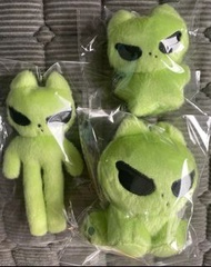 全新未拆 aespa karina柳智敏 just外星貓 14cm長腿貓 10cm綠色坐姿貓 8cm綠色小貓 kpop 海星體 娃娃 外星綠貓 棉花娃娃 公仔