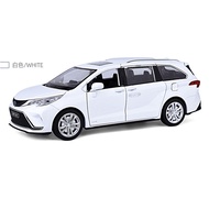 Black Mamba Toyota Sienna Alloy Car Model 1:24 Scale Collectible Toy Static Model for Boys And Bé Gá