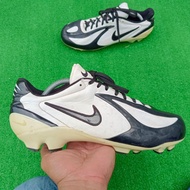 kasut bolasepak nike saiz 10uk