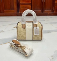 🔥 สินค้าขายดี🔥💯Factory 💯👜 กระเป๋าถือ/สะพายข้างทรงหมอน ไซส์มินิ💯 แท้ 100% จาก Factory 💯
