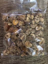 特选小花菇 香菇 Dried Mushroom Cendawan Kering（200G）