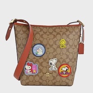 COACH X PEANUTS SNOOPY史努比聯名款貼圖防刮水桶包/斜背包