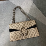 Gucci經典Dionysus酒神鏈條包(中號）