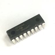 Chip PIC16C56A-04/P PIC16C56A DIP18 Chip