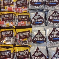 Coklat Hershey's Miniatures Hershey Kisses