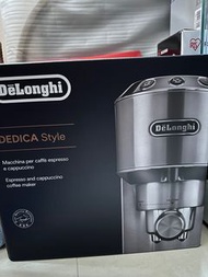 現貨Delonghi Dedica EC685R 半自動咖啡機❤️只試機❤️有盒