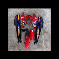 ชุดสีไนท์110 U BOX สีแดง-ดำพร้อมติดสติ๊กเกอร์เคลือบเงาเเท้ตรงรุ่น (NICE U BOX) 8ชิ้น