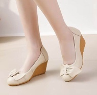 Sepatu Clarks Wedges 317/Sepatu Wanita/Sepatu Clarks Wedges