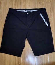 Meters/bonwe Black Shorts Size L