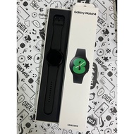 Second hand 90% New Samsung Galaxy Watch 4 Original set .