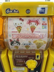 現貨🇯🇵 Sanrio 披薩/可麗餅造型毛絨掛件扭蛋