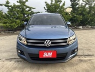 2013年式福斯Tiguan1’4Tsi里程8萬 熱銷歐系休旅品質穩定。信賴度佳。一百多萬的車現只售30多萬就能享受高品質歐洲進口車。可全額貸款免現金  🚚 意洽：劉先生0981204558 🔆 車況誠實透明 🔥實車實價398000不開低走高，喜歡的來談保證優惠薄利多銷 🔆 履約車況保證！！ 🔆 無泡水、無事故、無調表、更無空氣車！！ 🚘 嚴選好車🚘 認證車🚘 全額貸🚘 不賣重大事故車🚘 不賣泡水車🚘 代辦車險