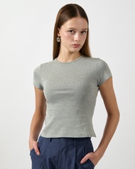 AIMER - Ivy Slim Fit T-Shirt เสื้อยืด