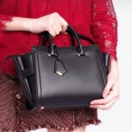 Charles&amp;Keith.Trapeze Top Handle City Bag