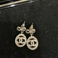 Chanel 蝴蝶結🎀滿鑽珍式耳環