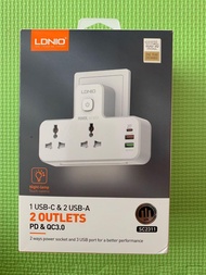 售 100% New 全新 LDNIO 英規三腳 香港適用 多功能 萬能插蘇 轉換器 拖板 排插 附設夜燈功能 2 Universal Port + 3 Port USB Charger  (20W 