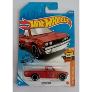 HW HOT TRUCK DATSUN 620 RED