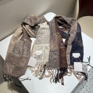 LOEWE 經典雙色棋盤格羊絨圍巾 頸巾 披肩 圍巾 頸鏈 絲巾 Shawl Scarf