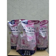 [Mua 2 tặng 1]  Nước xả vải IZI HOME hương hoa dịu nhẹ túi 2.5 lít