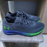 Under Armour HOVR Sonic 4 104JUROY